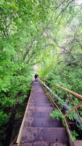 Many stairs to Jermuk waterfall